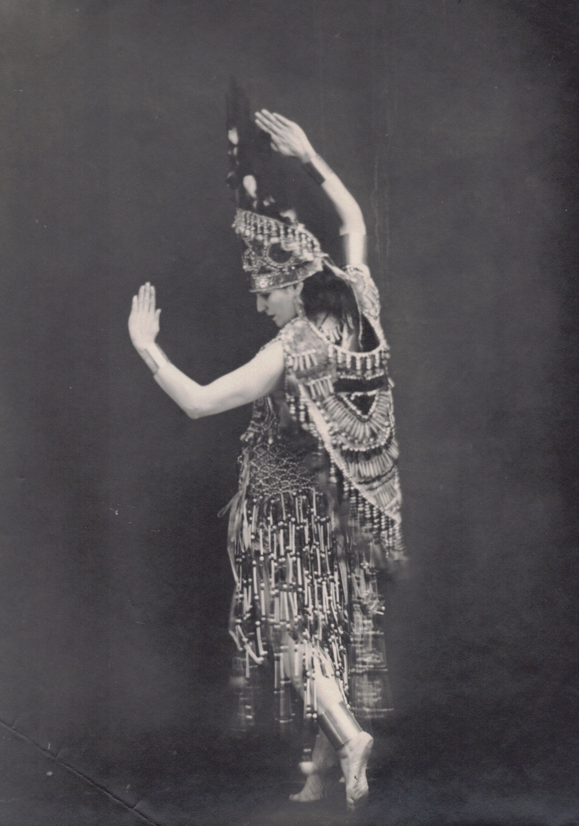 Tórtola Valencia: Photographs, Programs, Ex-Libris and other Documents