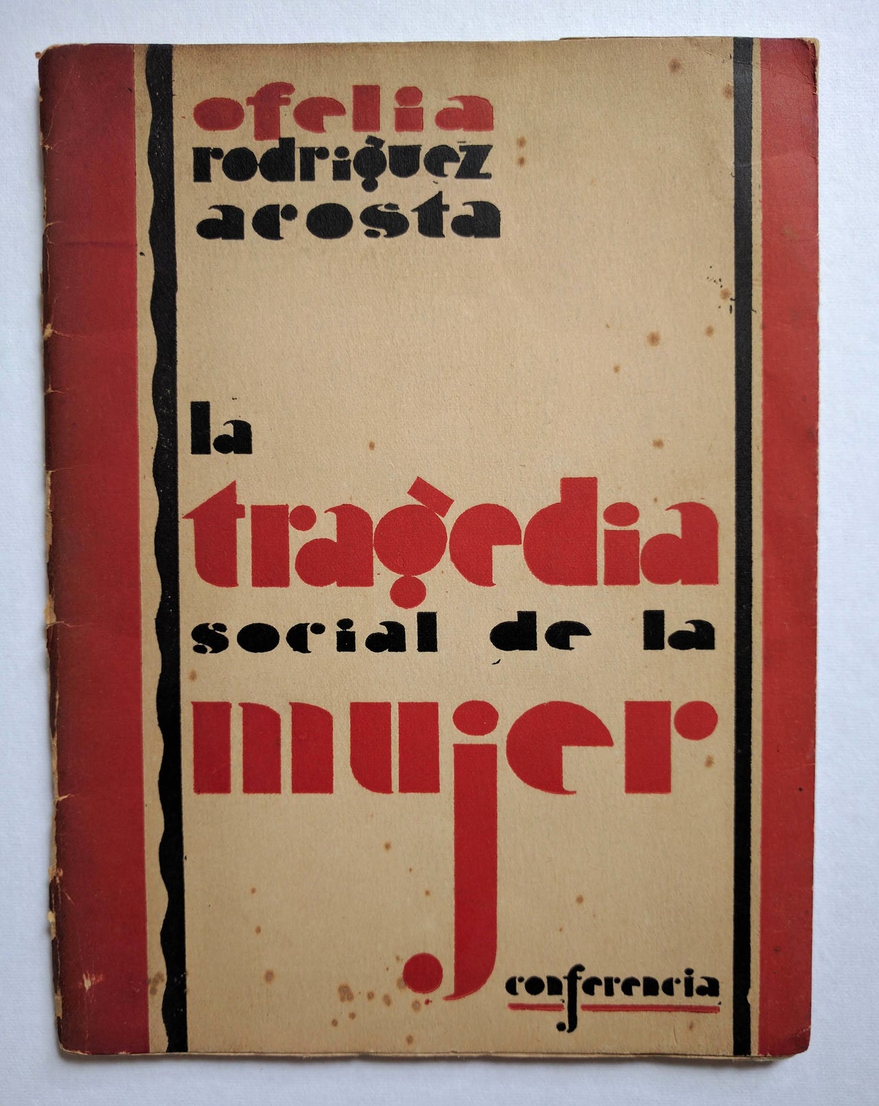 La Tragedia Social de la Mujer