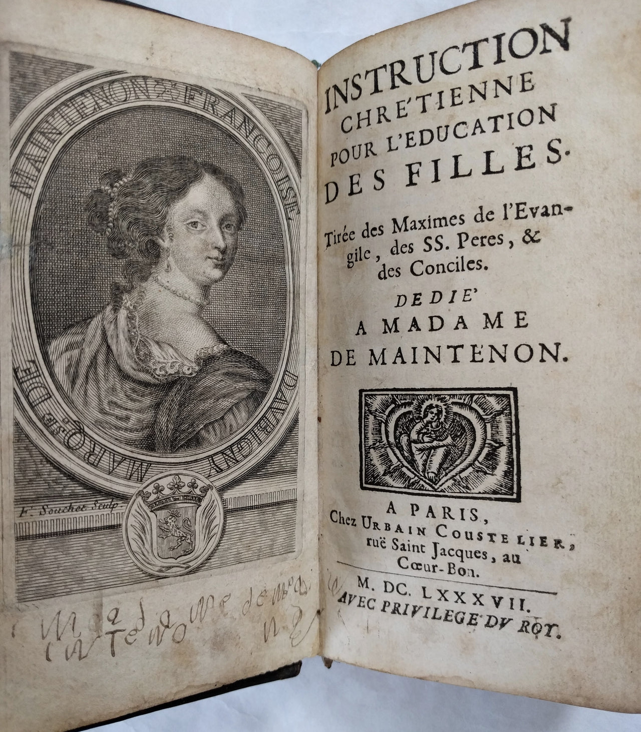 Instruction chrétienne pour l'éducation des filles.